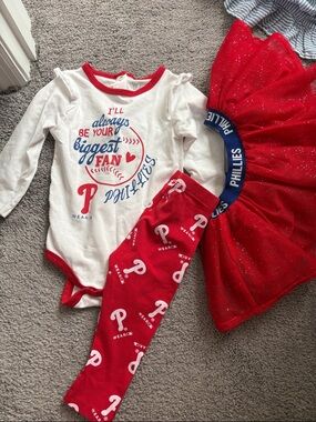 Phillies Kids' Matching Set - Red & White Fan Bodysuit with Leggings